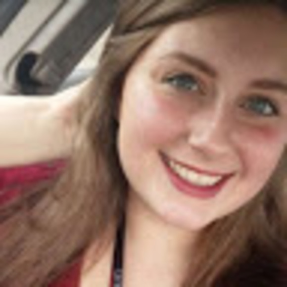 Meet your Posher, Alexis - Picture 1 of 1